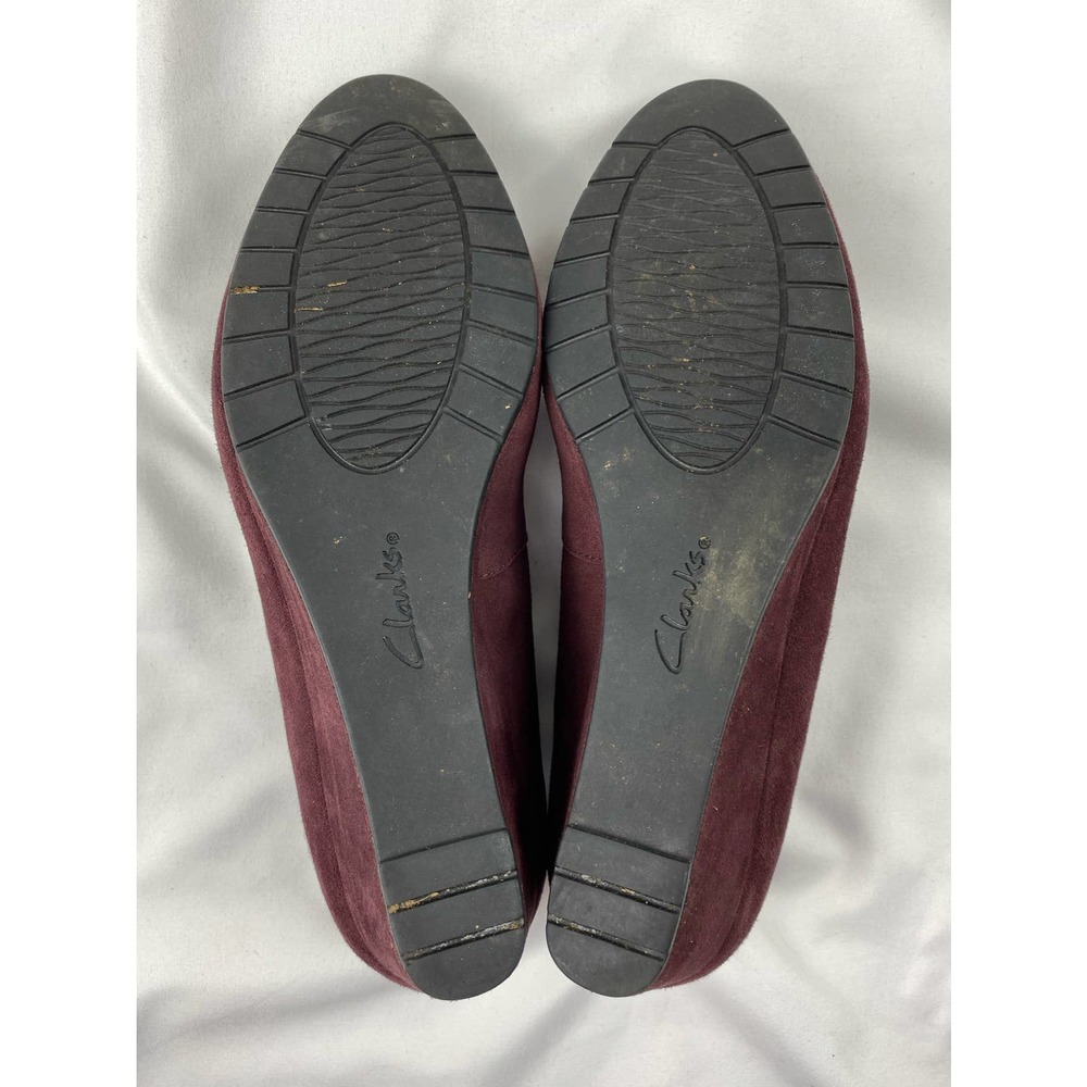 Clarks Vendra Bloom Wedge Heels Sz 7.5 Burgundy Plum Suede Sip-Ons - Picture 7 of 10